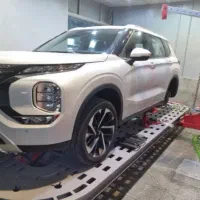 صافکاری و شاسی کشی با دستگاه هیدرولیکی