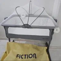 تخت کنار مادر فیکشن در حد