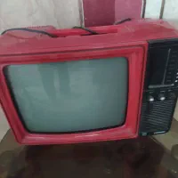 تلویزیون‌‌واکمند‌ ضبط و دوربین قدیمی