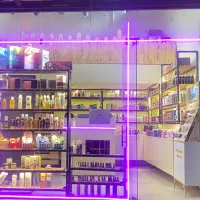 اجاره مغازه به همراه دکور