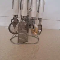چندنا وسایل آشپزخانه