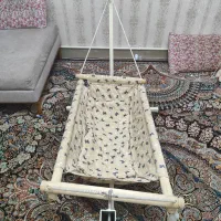گهواره نوزاد(نی نی تاب تاب)