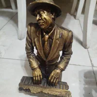 لوازم دکوری|مجسمه، تندیس، ماکت|نجفآباد, ویلاشهر|دیوار