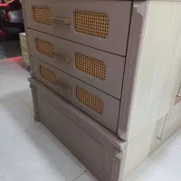 ویترین و تخت نوزاد نوجوان دو منظوره حصیری سیسمونی|تخت و صندلی بچه|مشهد, شهرک امام هادی (شهرک غرب)|دیوار