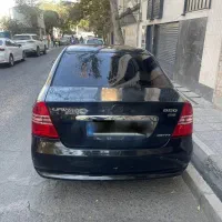 لیفان ۶۲۰ ۱۸۰۰ مشکی