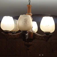 لوستر شش شاخه چوبی