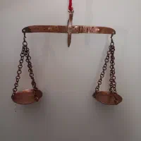 ترازو عتیقه