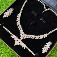 سرویس بدل طرح جواهر عروس رنگ ثابت مشابه طلا