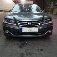ازارا کالیفرنیا/۲۰۱۱/