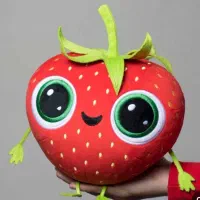 عروسک توت فرنگی