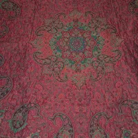 ترمه ترمه ترمه زمینه زرشکی یک در یک آستردار