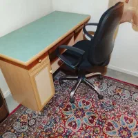 میز کامپیوتر و صندلی