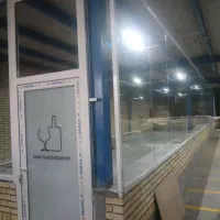 شیشه بری و درب پنجره دوجداره با بهترین قیمت|خدمات پیشه و مهارت|مشهد, ایثارگران|دیوار