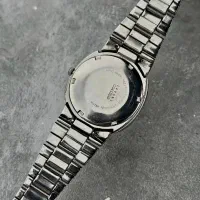 ساعت مچی قدیمی سیکو|ساعت|مهاباد (آذربایجان غربی), |دیوار