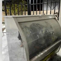 یخچال ویترینی شیشه خم