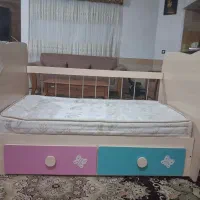 تخت خواب بچه