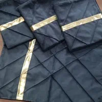 روپشتی و رو بالشت مخمل|رختخواب، بالش، پتو|خواف, |دیوار