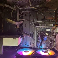 سیستم گیمینگ کاملا سالم مناسب گیم و کارای روزمره