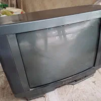 ۳ عدد تلویزیون و یک مانیتور