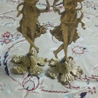 مجسمه زن نی زن ودف زن