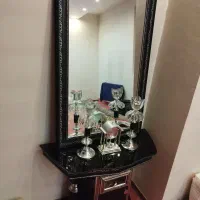 آینه و شمعدان|آینه|فردیس, منظریه|دیوار