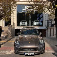 پورشه کاین S مدل ۲۰۱۲ با رادار جلو