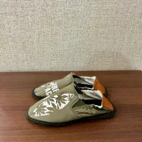 بوت، کتونی و صندل و کیف|کیف، کفش، کمربند|ساری, |دیوار