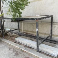 میز اهنی