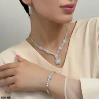 سرویس کامل نقره روکش طلا عینا طلا بدون اجرت ۰۱۳۷۴|بدلیجات|تبریز, |دیوار