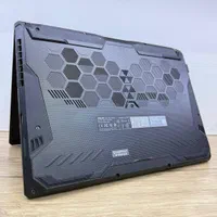 لپ تاپ گیمینگ ویترینی در حد صفر بدون کارکرد|رایانه همراه|شیراز, منطقه هوایی شهید دوران|دیوار