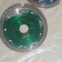 صفحه پرسلان بر مینی|ابزارآلات|مشهد, مصلی (کارمندان اول)|دیوار