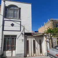 خانه فروشی ویلایی دوطبقه و نیم