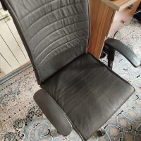 صندلی کامپیوتر چرخ دار