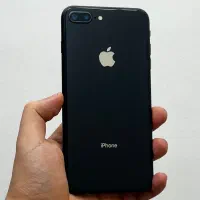 آیفون ۸پلاس در حد ۶۴گیگ