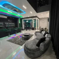 ویلا فول لاکچری سهیلیه شهرک عفرانیه سند جواز