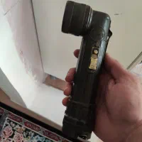 چراغ قوه زد اب