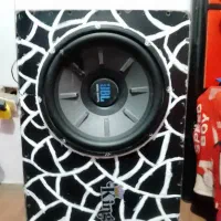 یک دستگاه ساب و آمپلی