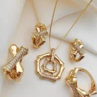 اکسسوری های طرح طلا