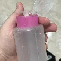 لوازم کاشت ناخن و میز و صندلی