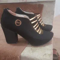 کفش مجلسی و اسپرت زنانه