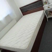 تخت تک نفره بزرگ