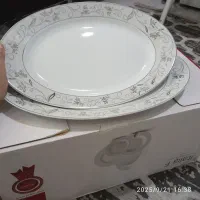 سرویس چینی ظروف سر سفره۱۸ نفره زرین اصل اسباب