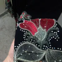 مانتو مجلسی کرپ مشکی گلدوزی یلدا  بزرگ ۴۶-۴۸-۵۰|لباس|تهران, تاکسیرانی|دیوار