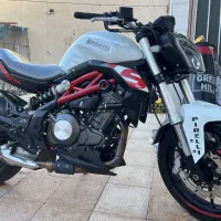 بنلی ۲۵۰ جفت سیلندر