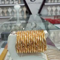 النگو اماراتی