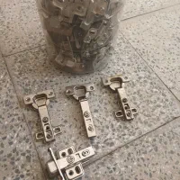 لولای درب کابینت کمد