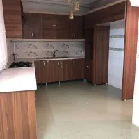 120 متر راه جدا با امکانات کافی، شیشه گران