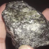 شهاب سنگ الماس یشم