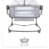 تخت کنار مادر هیپ