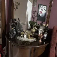 کنسول وآینه